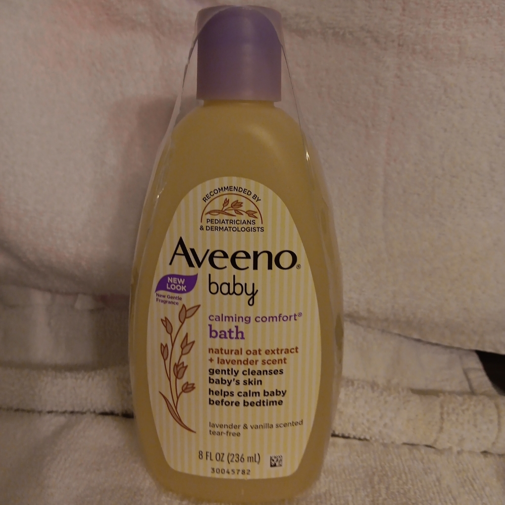 Aveeno baby calming comfort oat lavender wash 8 0z
